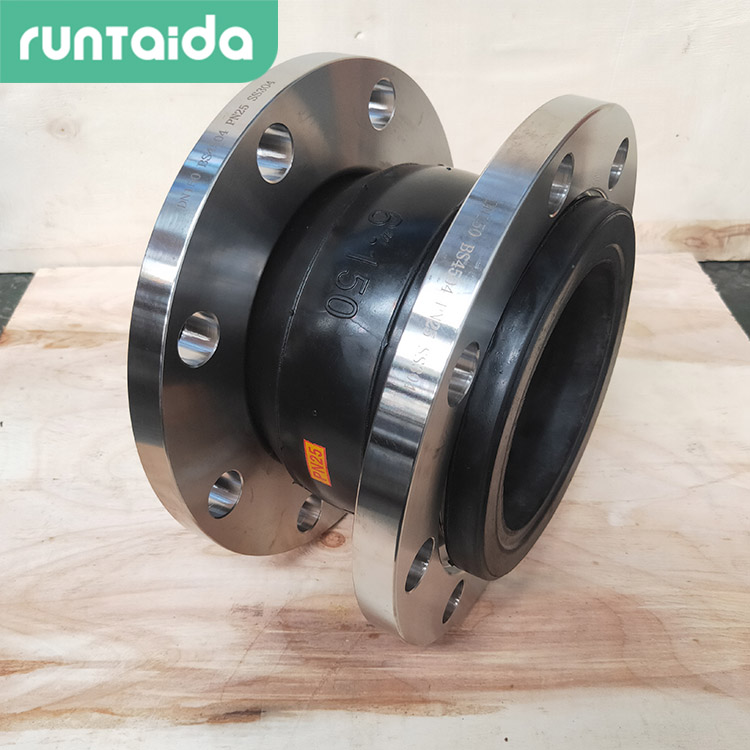 潤泰達-美（měi）標橡膠伸縮接頭耐油耐酸堿橡膠軟接頭