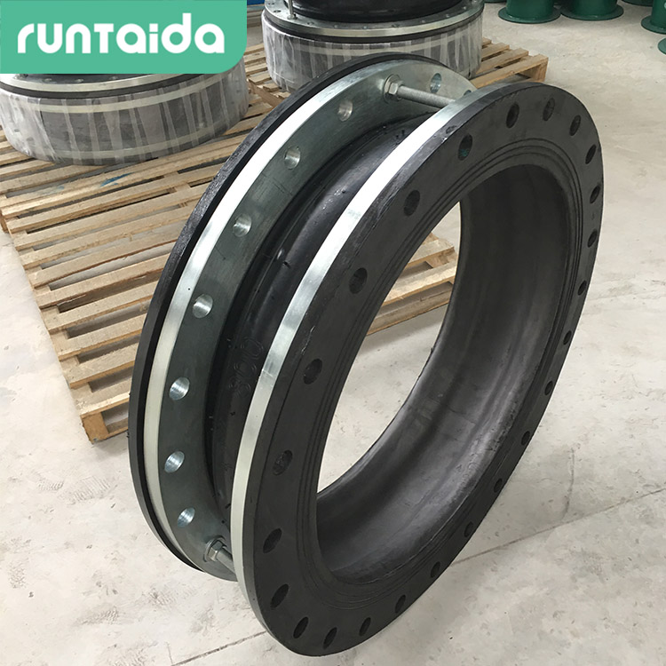 大(dà)翻邊單球體(tǐ)橡膠接頭